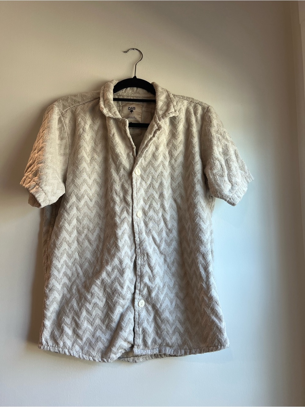 OAS Short-Sleeve Cream Chevron Shirt
